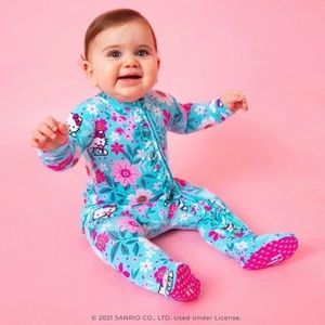 Posh Peanut Hello Kitty Floral Footie Zippered 6-9 Months Zippered ruffled